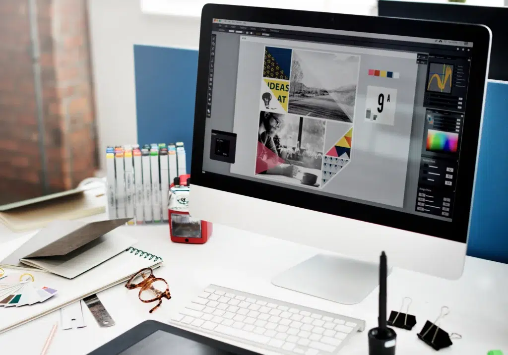 Senior Graphics Designer